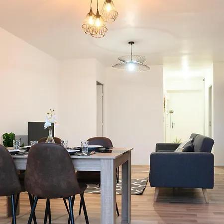 Bella Luna Iii - Elégant Centre - Parking Gratuit - Wifi Ultra Rapide-appareil Massage-netflix-jeu Société